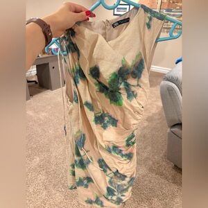 Zara Cream Dress with Abstract Floral Design